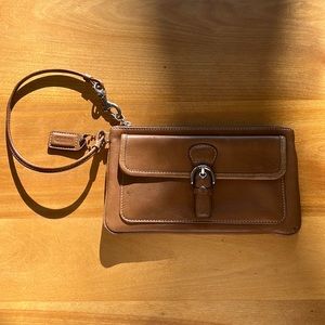 Leather used coach vintage wristlet